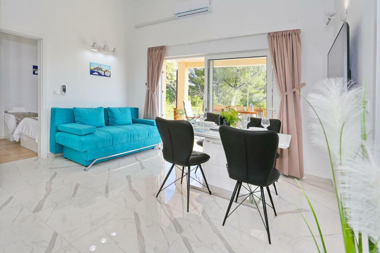 Villa Punta Garden Pool House *