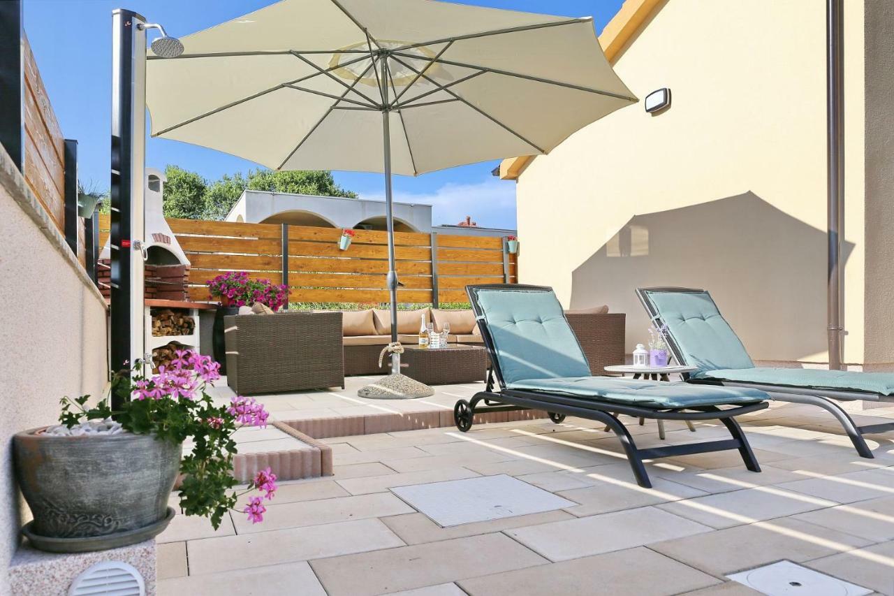 Punta Garden Pool House * Posedarje