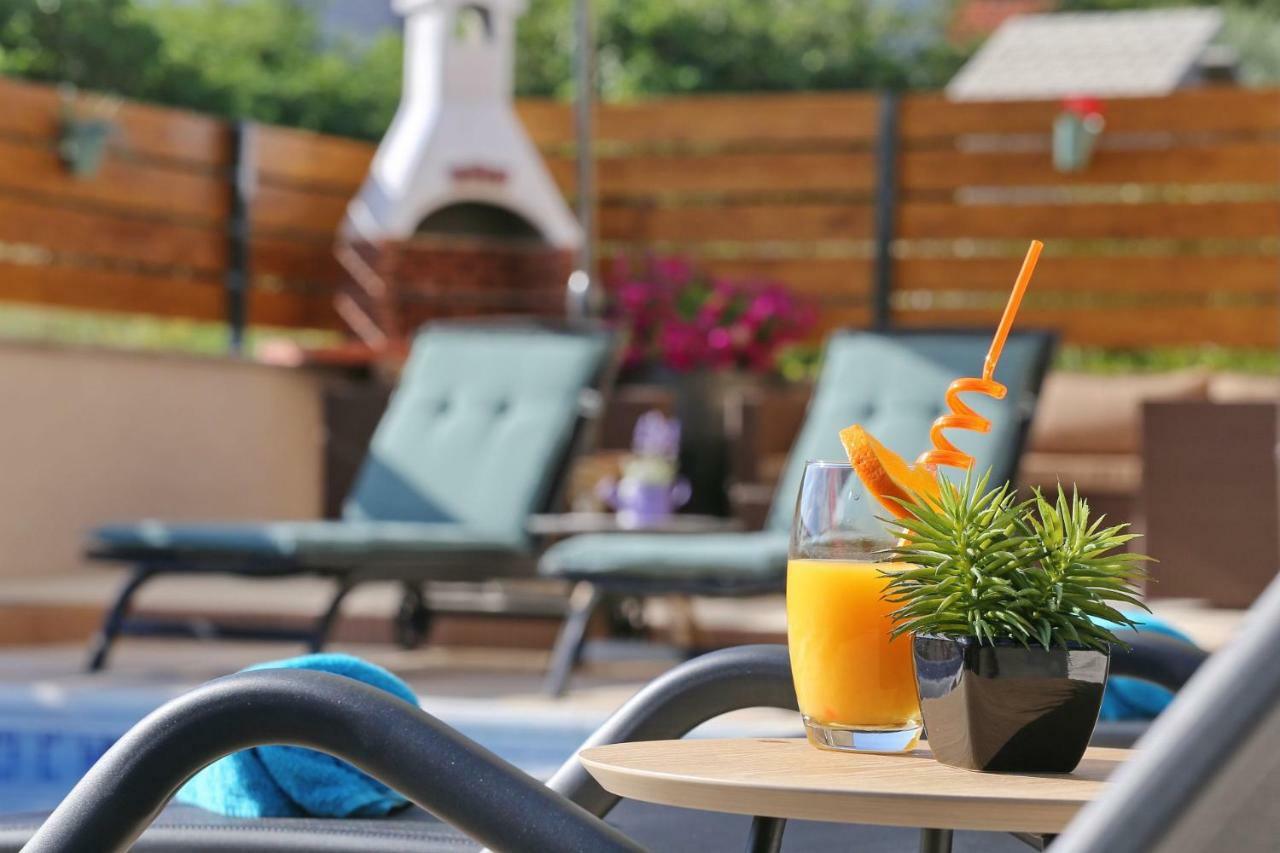 Villa Punta Garden Pool House *
