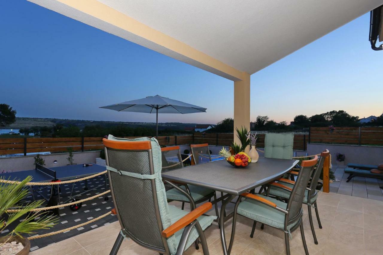 Punta Garden Pool House * Posedarje
