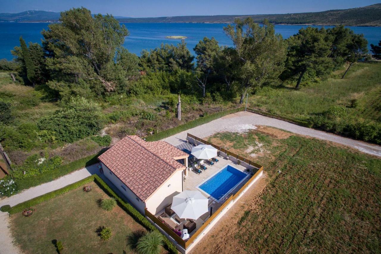 Punta Garden Pool House Villa Posedarje